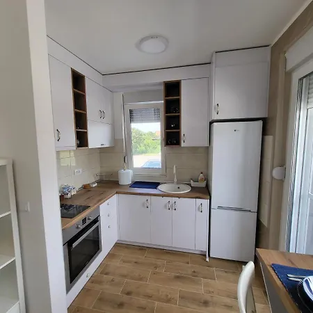 Lala Apartment *